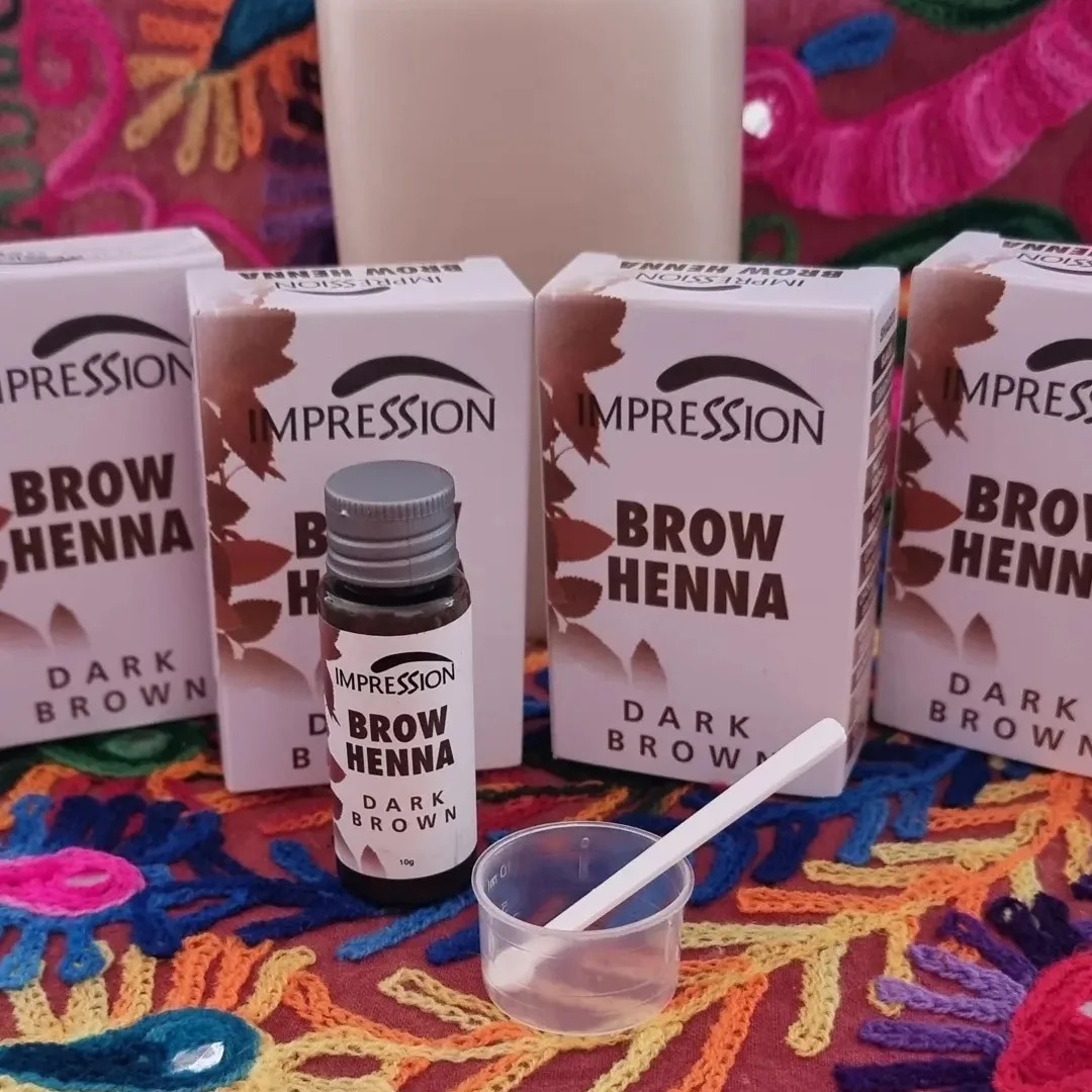 Henna Dark Brown Impression